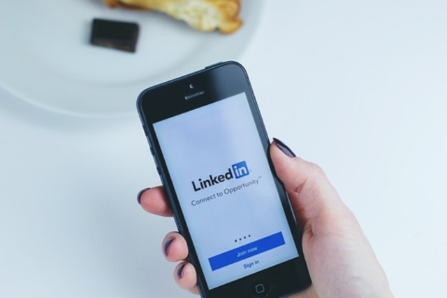 LinkedIn Lead Generation marketing - http://globaldotmedia.com